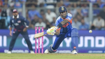 ভারতের বিরুদ্ধে ব্যাট টেম্পারিংয়ের অভিযোগ 